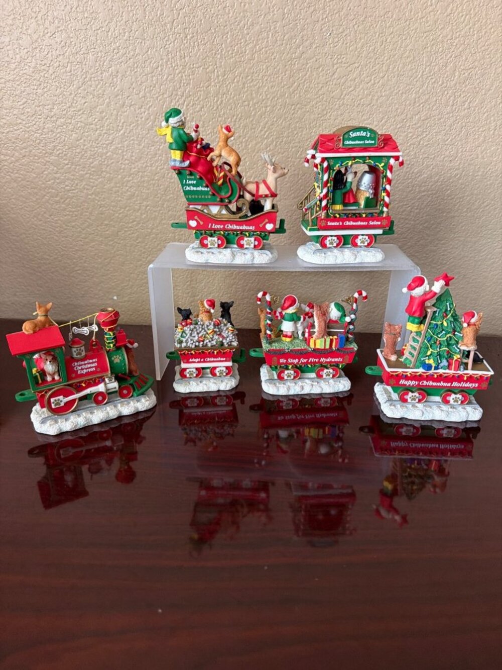 Danbury Mint Chihuahua Christmas Express Train 6 Piece Set Dog Holiday Decor - Picture 5 of 15